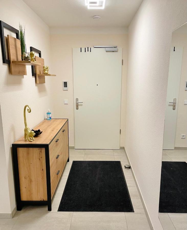 Apartment Im Gehobenen Stadtviertel - Perfekt Fuer Selbstversorger Aalen Extérieur photo