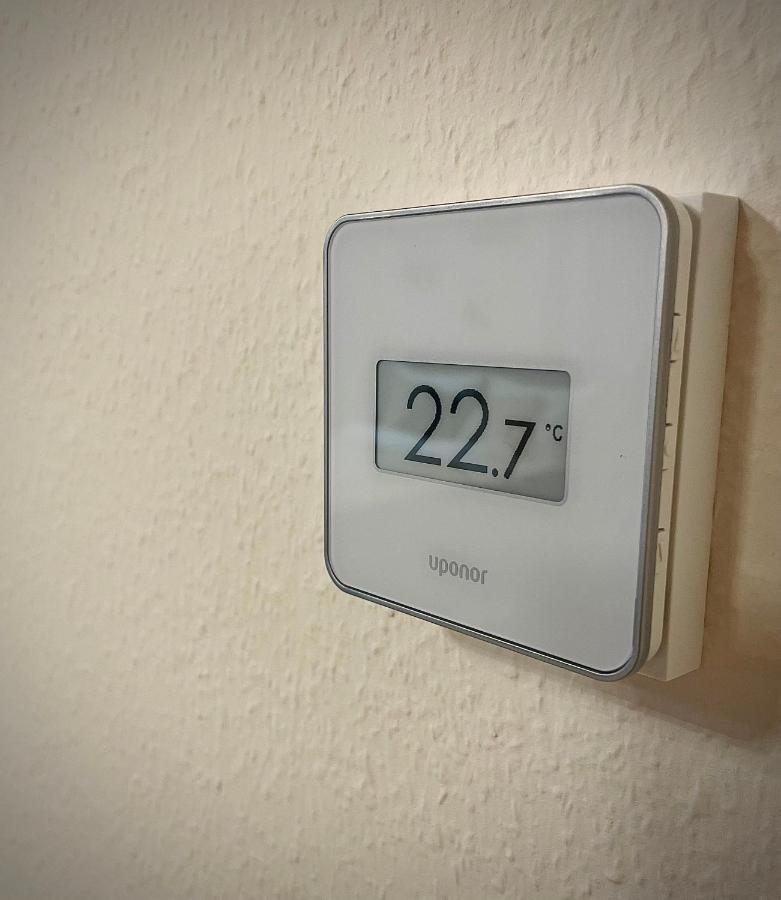 Apartment Im Gehobenen Stadtviertel - Perfekt Fuer Selbstversorger Aalen Extérieur photo